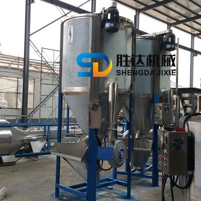 pe粒子拌料机不锈钢立式搅拌机塑料颗粒混料机新旧塑料颗粒搅拌机